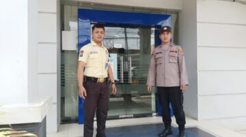 Anggota polsek brondong melaksanakan patroli kota precisi objek vital guna cegah dan tanggal 3C di wilayah kecamatan brondong.