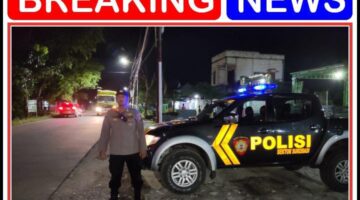 Kegiatan patroli kota presisi blue light tengah malam antara lain Petugas guna Cegah tindak pidana kejahatan 3C.